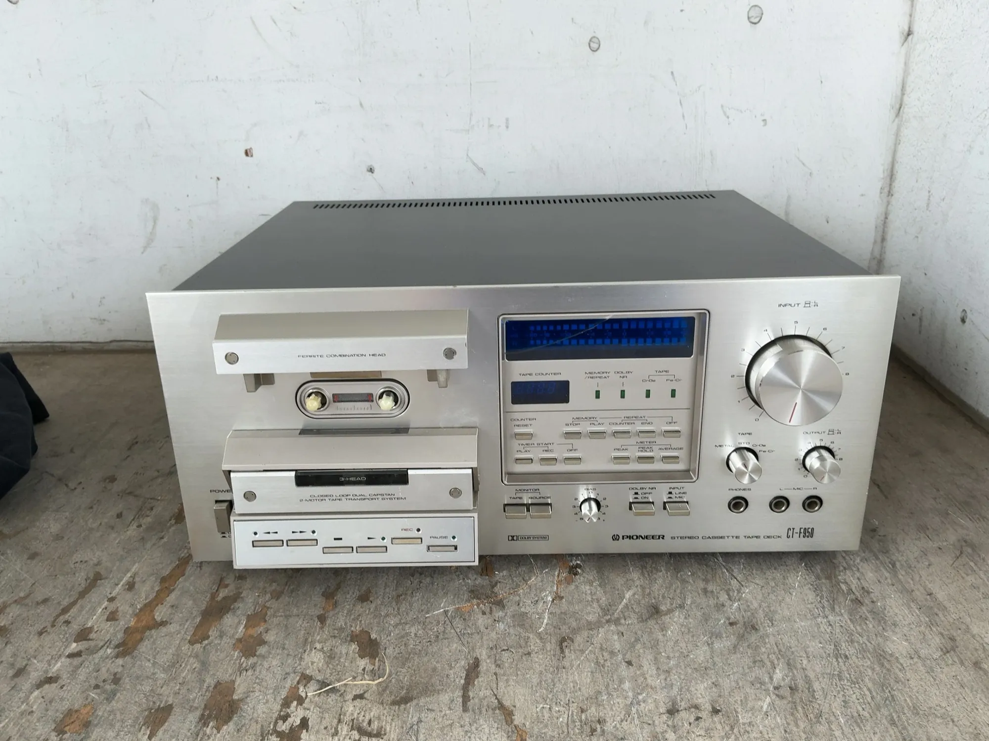 Used _UNKNOWN_ _UNKNOWN_ Commercial Audio/Visual Equipment Michigan US | Miedema Asset Management Group #1327713