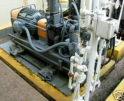 Western States 48 x 30 Quadramatic perforate basket centrifuge, Halar-lined.
