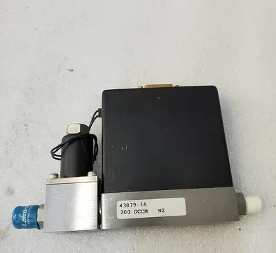MKS INSTRUMENTS 43079-1A 200 SCCM N2 MASS FLOW CONTROLLER