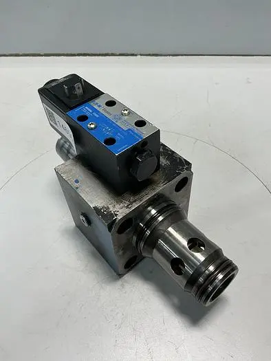 Used VICKERS DG4V-3-2A-M-U-B6-60 Valves/Fittings Michigan US | Ideal Machinery #694012