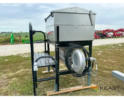 Used HINIKER _UNKNOWN_ Seeders Iowa US | Keast Enterprises #1360310