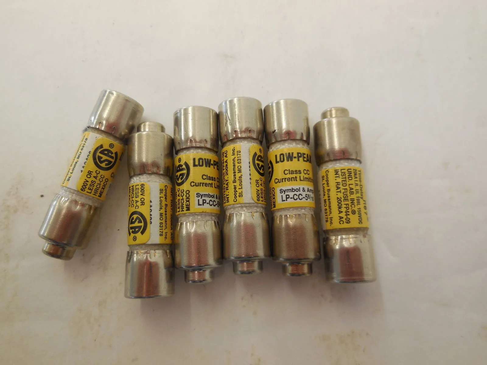 6 NEW COOPER BUSSMANN LP-CC-5-6/10 FUSES LPCC5610
