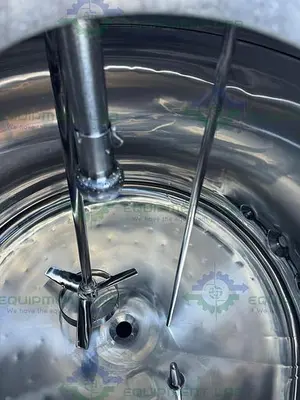 USED NORTHLAND 500 LITER STAINLESS STEEL JACKETED REACTOR FV/ 45 PSI W/ 0.5 HP MIXER