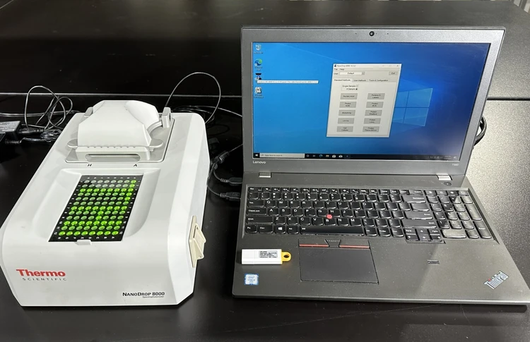 Used Thermo Scientific NanoDrop 8000 Spectrophotometer (UV-Vis, Fluor) Missouri US | BioLabTek #805498