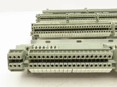 Phoenix Contact Terminal Block DIN Rail 28-12AWG 2.5mm² 600V 25A Lot of 320+