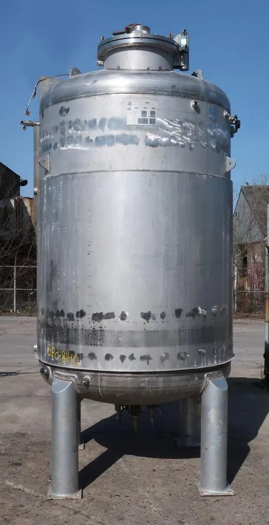 SPC8140  Reactor 3000 liter capacity New Brunswick Scientific Co. bioreactor 40 psig psi internal, 35 psig psi jacket, top center agitator, Stainless Steel
