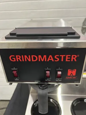 Grindmaster CPO-3RP-15A 1.2 Gallon 3 Warmers Portable Pourover Coffee Brewer NEW in BOX
