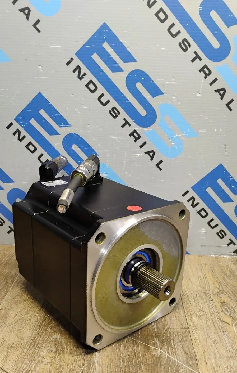 USED KUKA 1FK7103-5AY71-1SY3-ZS81