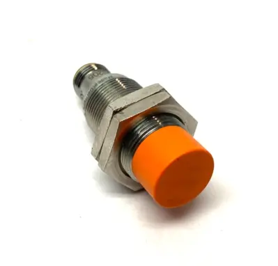 IGB3012-BPKG/US-104, IGS205 | Ifm IGS205 Inductive Proximity Sensor 12mm Range M18 House IGB3012-BPKG/US-104 - Used