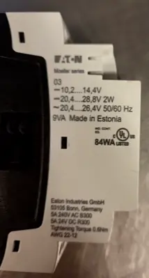 Eaton EASY -E4- UC- 8RE1 PLC Control Module (BIN 3.5.1)