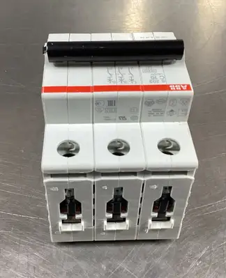 Used ABB S 203 C 16 Circuit Breakers | Palmetto Automation #1155162