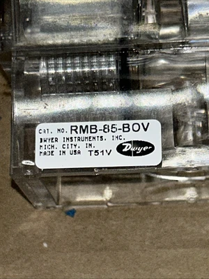 NEW Dwyer RMB-85-BOV