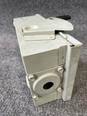 Used Eaton DG321NRB Misc Electrical & Power Parts California US | Davliegogo LLC #1710544