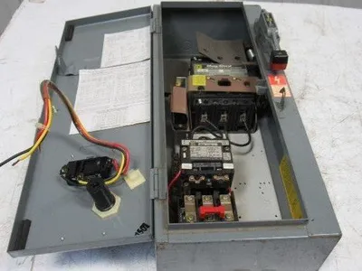 Square D 8539 SCG43 15A NEMA Size 1 Starter Disconnect Combo