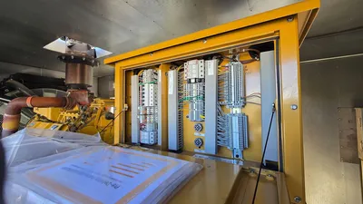 USED 2016 CATERPILLAR C32