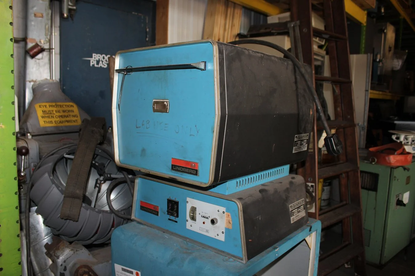 Lindberg Electric Lab Furnace 1,010°C
