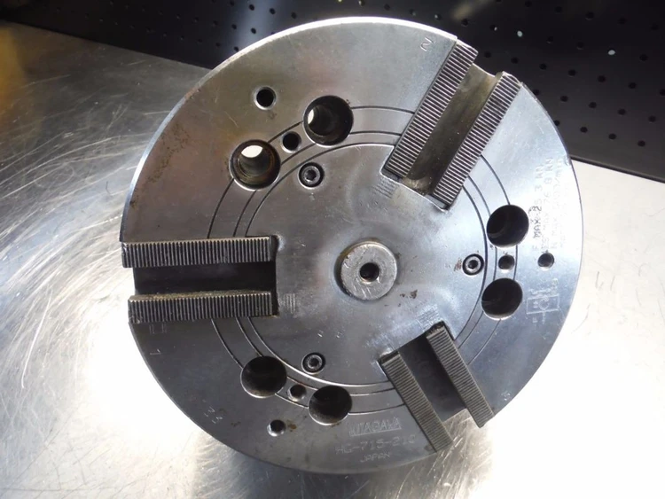 Used KITAGAWA _UNKNOWN_ Chucks Michigan US | Superior Machine & Tool Inc #209296
