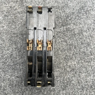 New | in-Stock Square D Q1380 Circuit Breakers California US | Davliegogo LLC #1707086