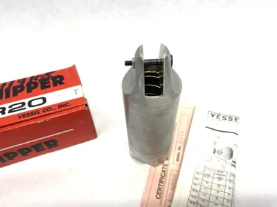 USED VESSEL HAND HELD AIR NIPPER