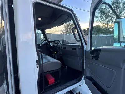 Used 2019 INTERNATIONAL MV607 Reefer Trucks Florida US | Truck and Van Outlet #1509135