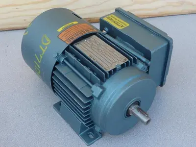 USED SEW EURODRIVE DT71D6BMG05HR
