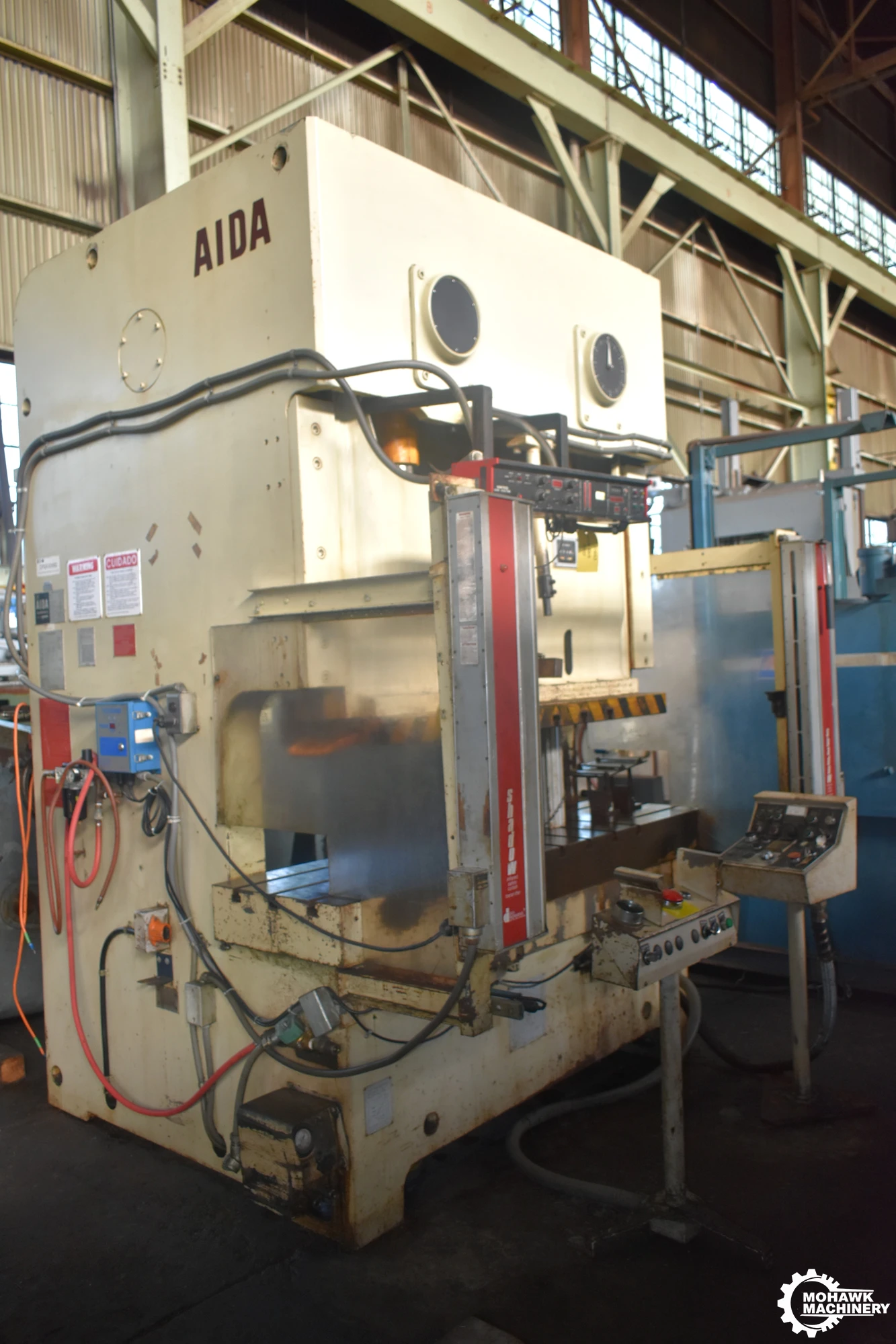 121 TON AIDA "NC2-110(1)" DOUBLE-CRANK GAP-FRAME PRESS w/VARI-SPEED DRIVE - HYDRAULIC OVERLOAD PROTECTION - 74” X 20.4” BED