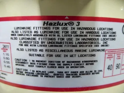 Thomas & Betts DH010H040-TGL-L4E Hazlux 3 Lighting Assembly New NIB