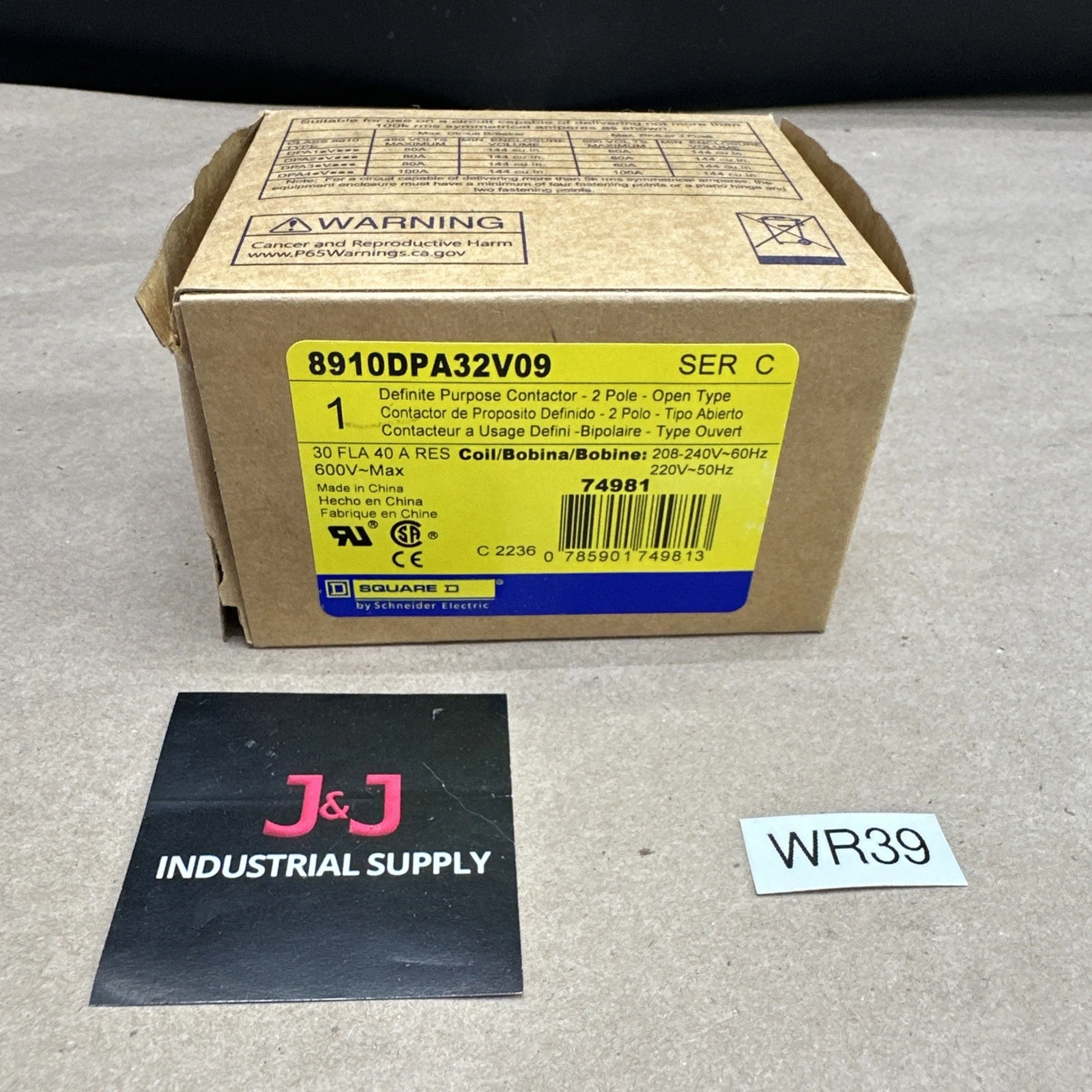 NEW Square D 8910DPA32V09