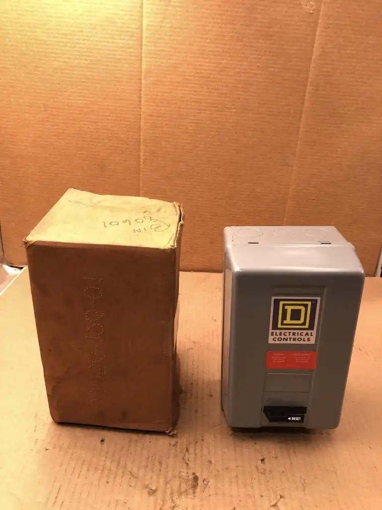 Square D SAG-12 NEMA Size 00 AC Magnetic Starter 1.5/2HP 200-230V 460-575V -NIB