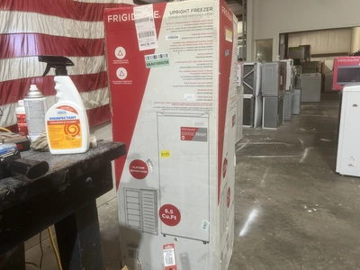 Used FRIGIDAIRE UPRIGHT FREEZER Residential Appliances Michigan US | Miedema Asset Management Group #1413795