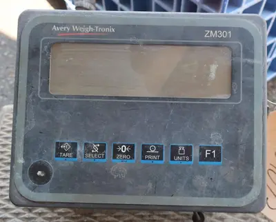 USED AVERY WEIGH-TRONIX DS3030A-01