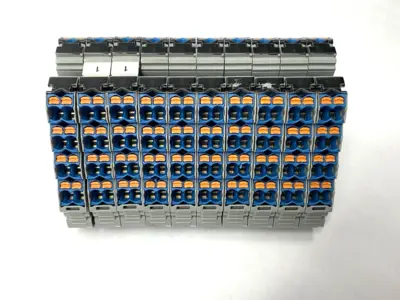 USED PHOENIX CONTACT POTENTIAL DISTRIBUTORS 3270221 LOT OF 10
