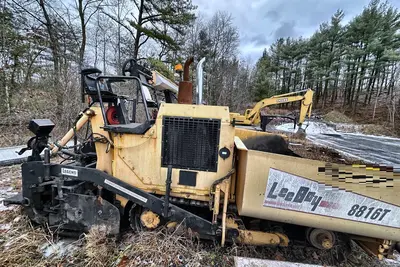 Used 2007 LEEBOY L8816T Asphalt Pavers Pennsylvania US | Proxy Equipment #1382907