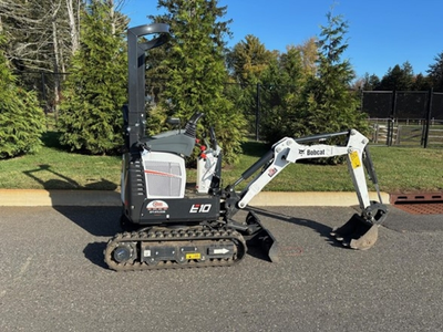 USED 2021 Bobcat E10