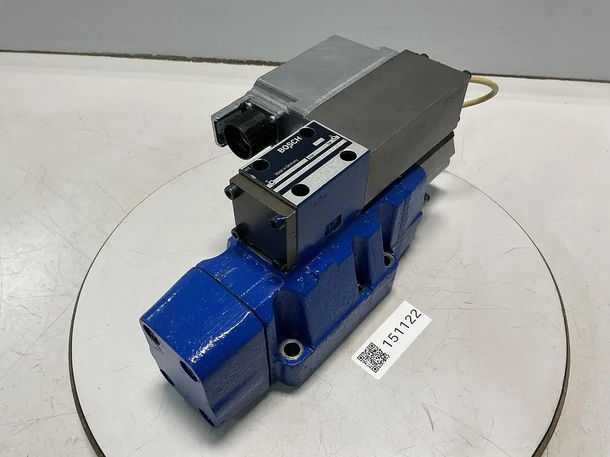 USED BOSCH 0 811 404 614