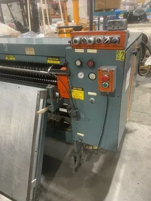 1985 GLOUCESTER 423 Bag Separator Bag Machines, Separators | Mark One Machinery (5)