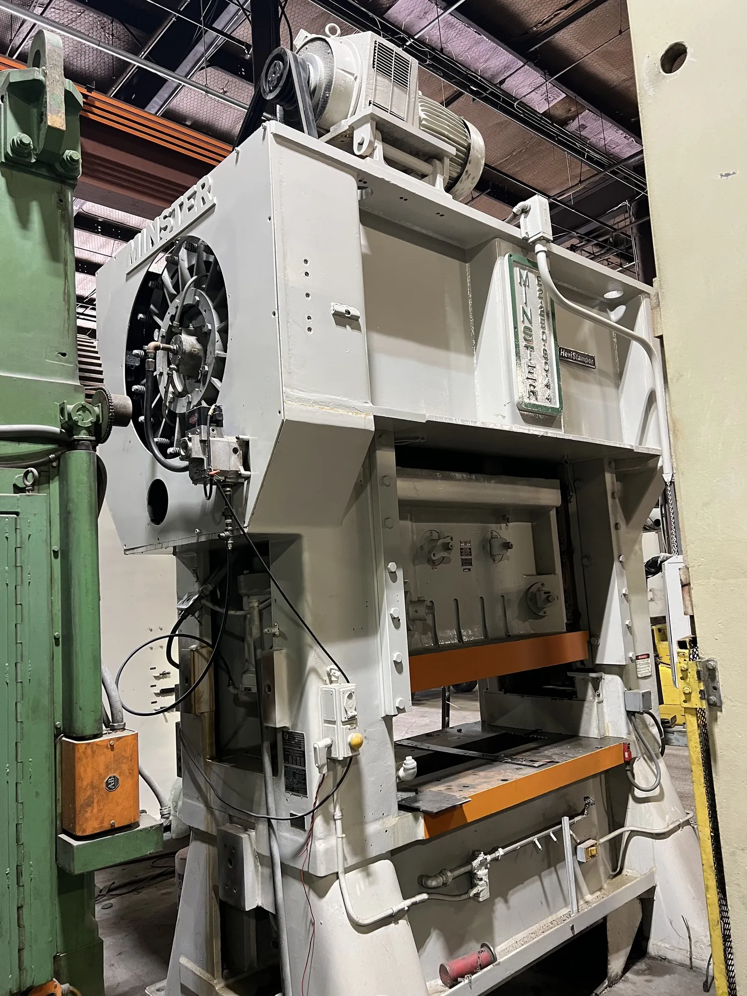 USED MINSTER 250 TON SSDC