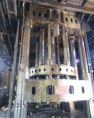 4,000 TON LAKE ERIE DOUBLE ACTION HYDRAULIC PRESS. STOCK # 2001020