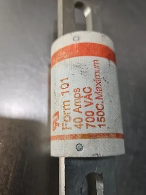 Gould Shawmut AMPTRAP A70P70 Type 4 Fuse Loc 4E-1