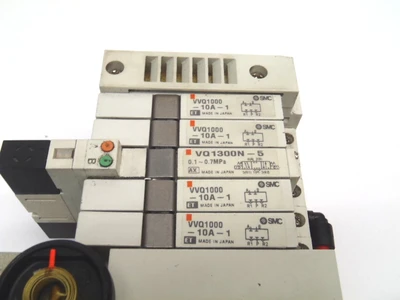 USED SMC PNEUMATIC MANIFOLD
