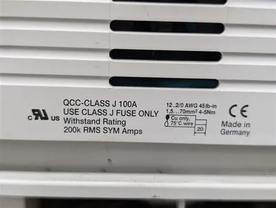 Wöhner QCC 100A Busbar Mounted Fuse Holder 600VAC Class J Used
