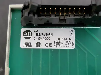 USED ALLEN-BRADLEY 1492-IFM20FN