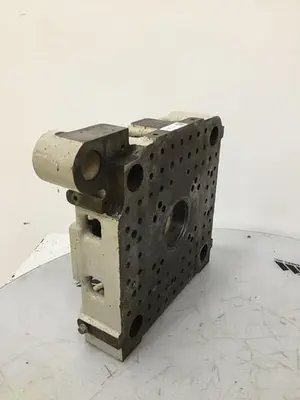 USED CINCINNATI MILACRON VST33-2.97 / SP