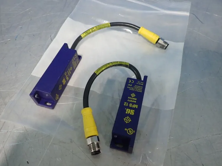 New | in-Stock STI MFS12 Relays & Switches | HGR 24 #739341