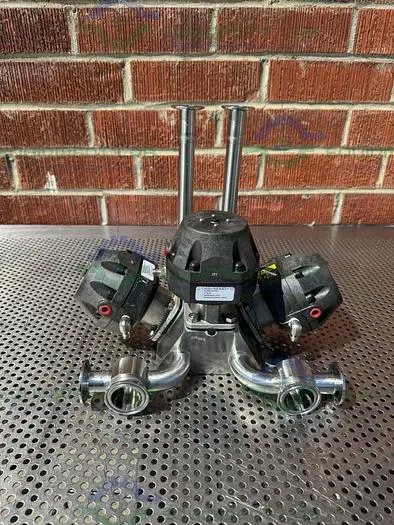 Used 3 ITT PURE FLO ADVANTAGE STAINLESS STEEL DIAPHRAGM VALVE W/ 1" SANITARY FITTINGS Valves/Fittings California US | Equipment Lab #485675
