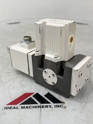 USED MOOG D661-5009