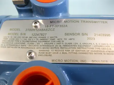 NEW Micro Motion 2700 R12 AB AEZCZ