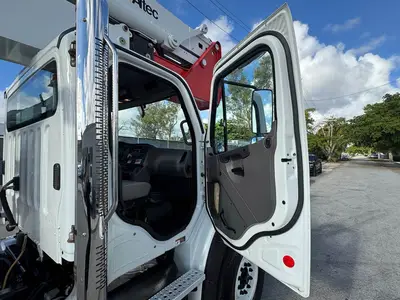 Used 2015 ALTEC AH125 Bucket (boom) trucks Florida US | Truck and Van Outlet #1509151