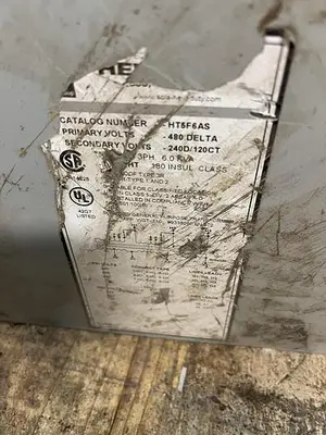 USED SOLA SOLA HT5F6AS