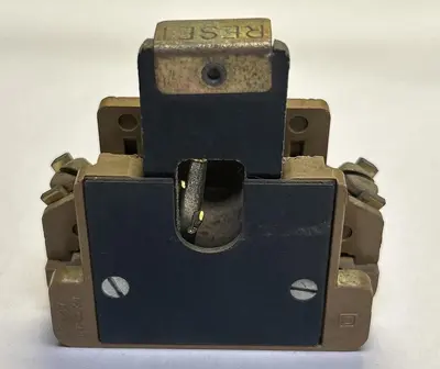Used SQUARE D 2037-B6-X2 Miscellaneous Equipment (Electrical & Power) Ohio US | Surplus Asset Holdings #1209133
